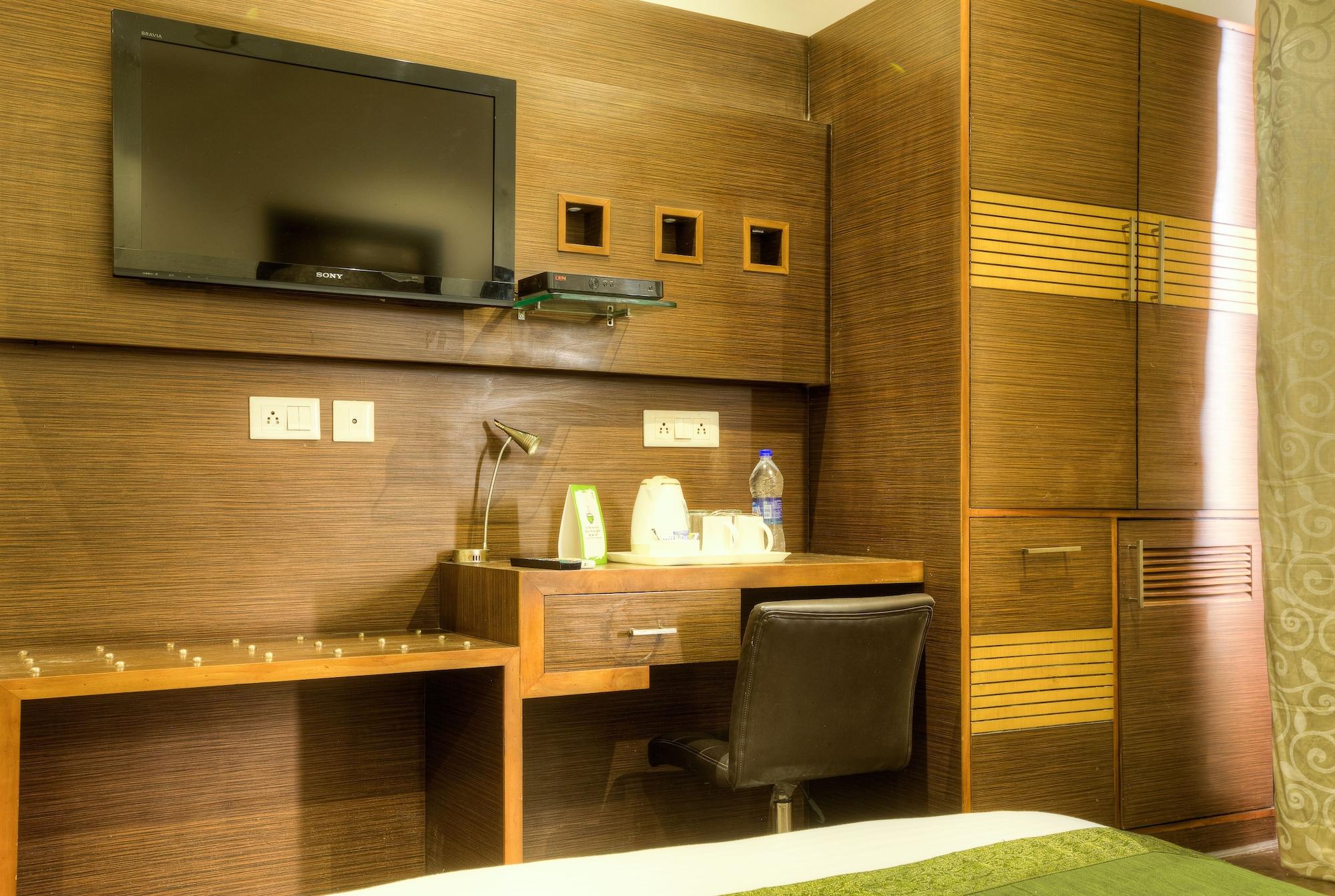 Treebo White Castle, Gurgaon Otel Dış mekan fotoğraf